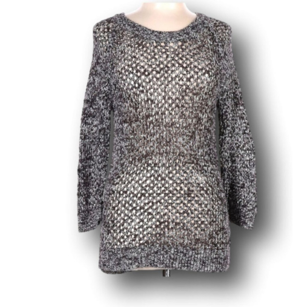 GAP sweater